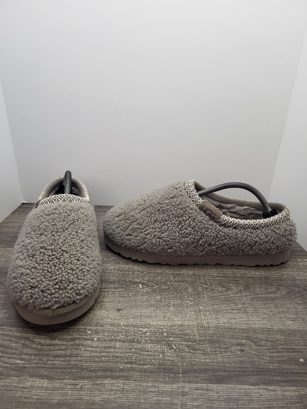 Ugg Maxi Curly Slippers Loafers 1169250 Grey Men's Size 11